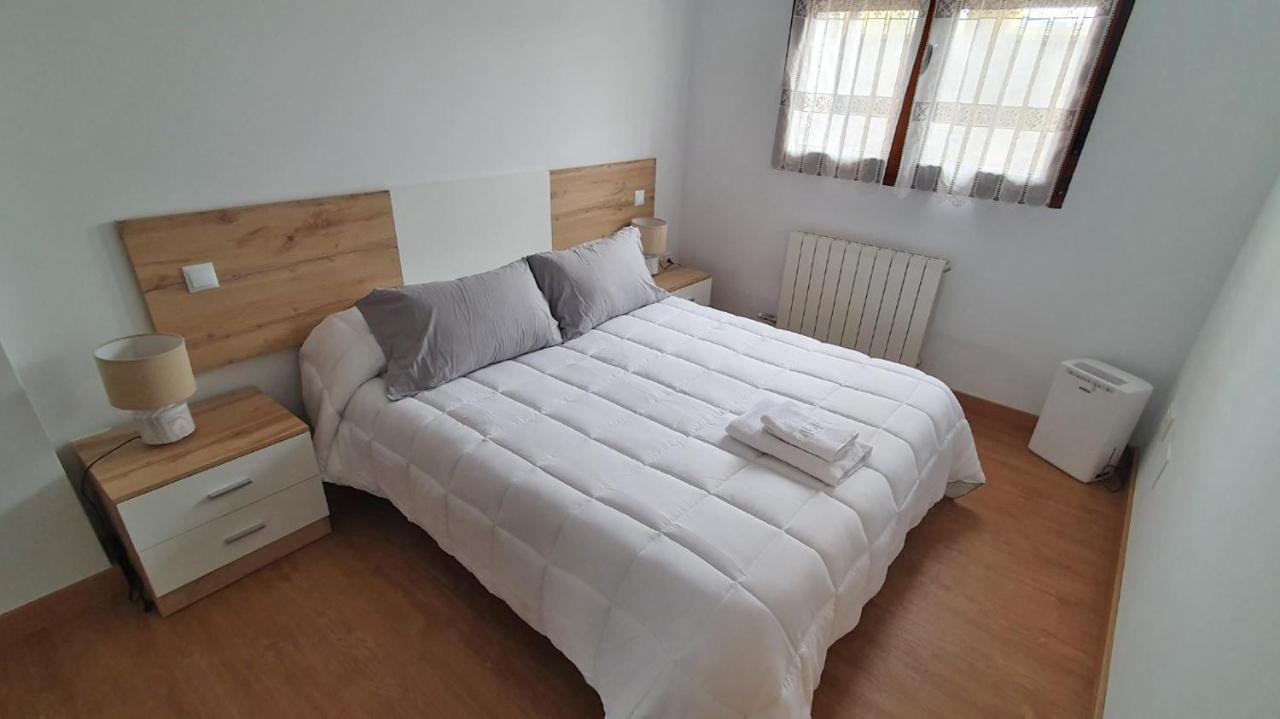 El Mirador De La Lleira Apartment Ferreras de Arriba Екстериор снимка