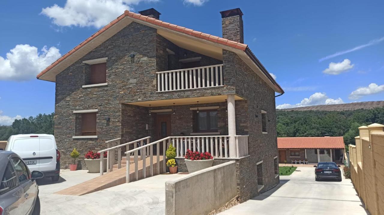 El Mirador De La Lleira Apartment Ferreras de Arriba Екстериор снимка