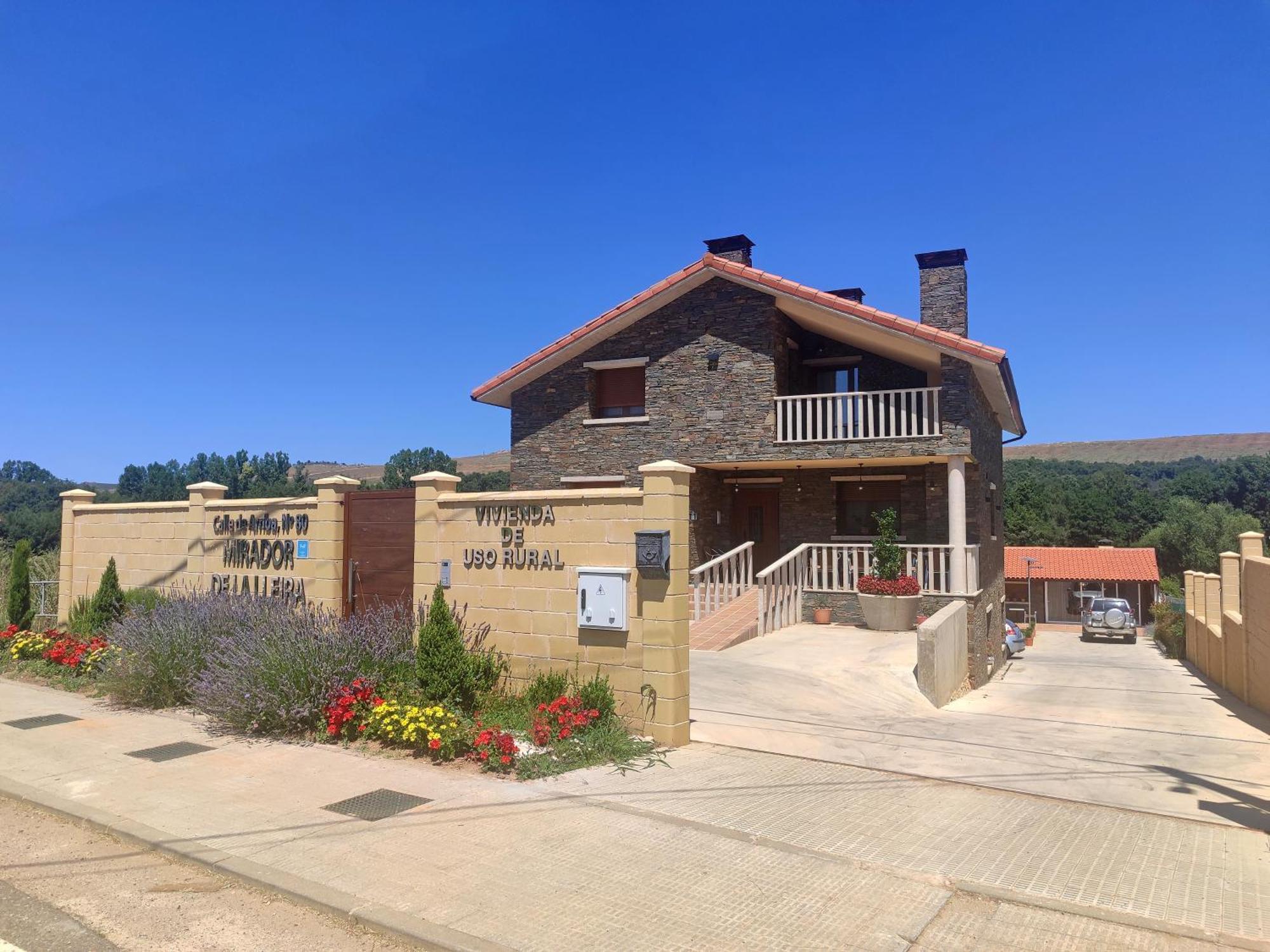 El Mirador De La Lleira Apartment Ferreras de Arriba Екстериор снимка
